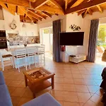 A Maré Hotel *